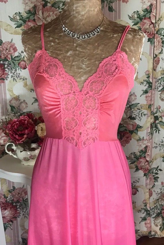 New~Spicy Flamingo Pink Olga Nightgown - image 2