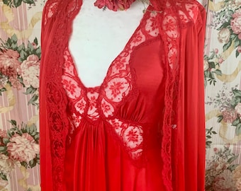 New~Rose Red Olga Nightgown set