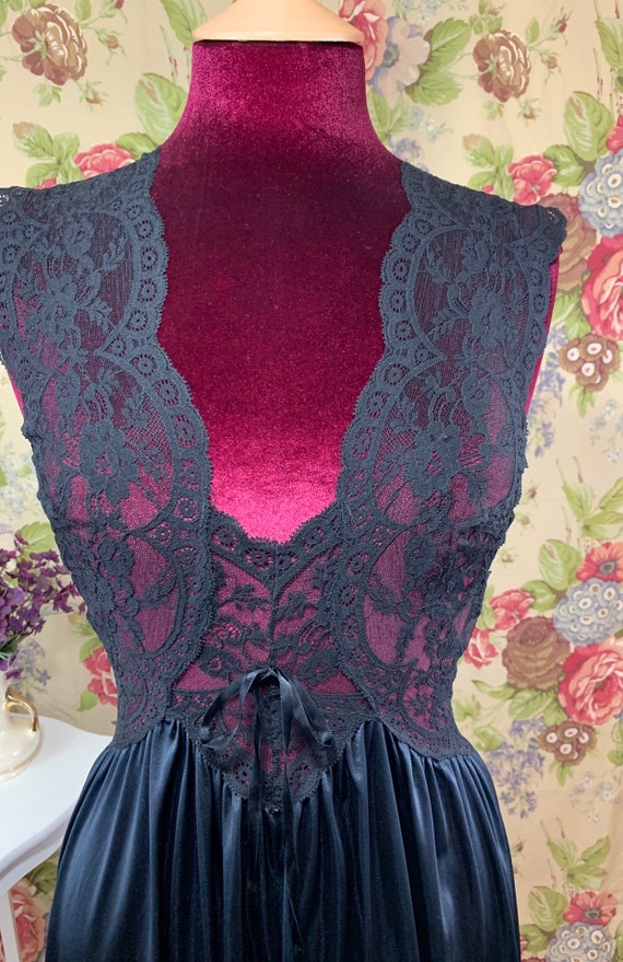 Enchanting Black Olga Nightgown