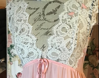 Lucie Ann Claire Sandra Nachthemd: Rosa Dessous, Medium