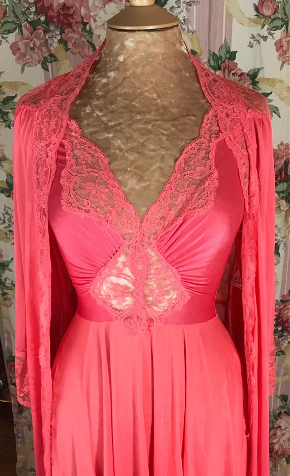 Sale~Rare Coral Olga Peignoir Set - image 1