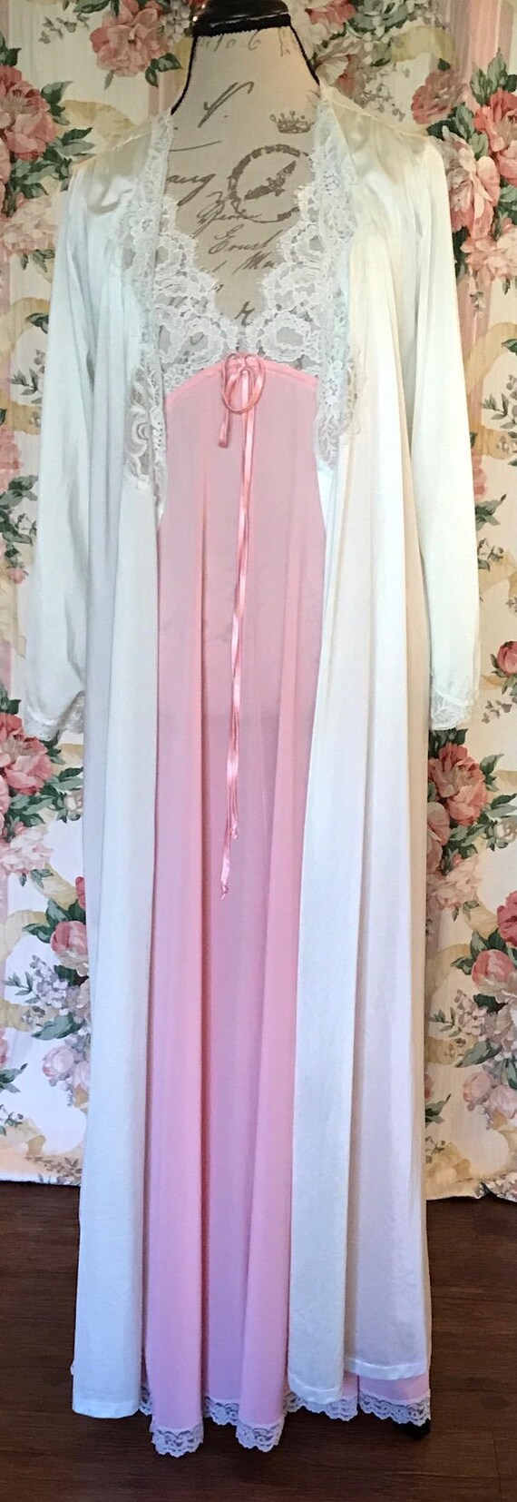 Pale Mint Olga Robe View 3