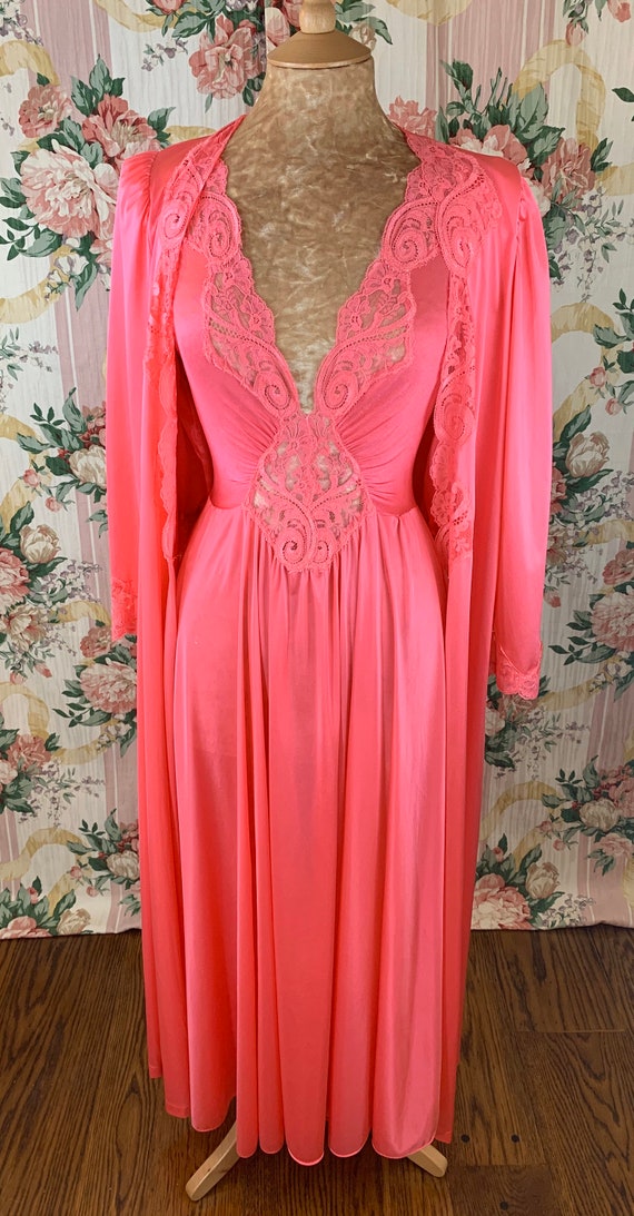 New~Flamingo Pink Olga Peignoir Robe set