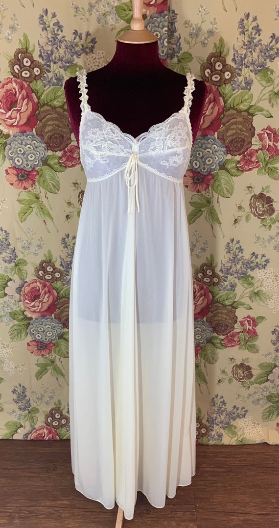 Crepe Cream Olga Nightgown - image 6