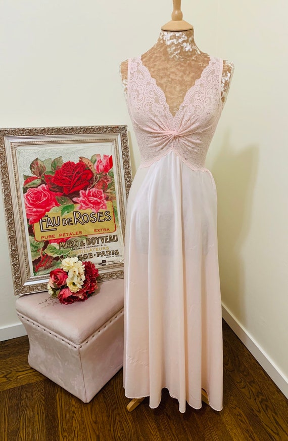 New~ Pink Magnolia Olga Nightgown - image 2