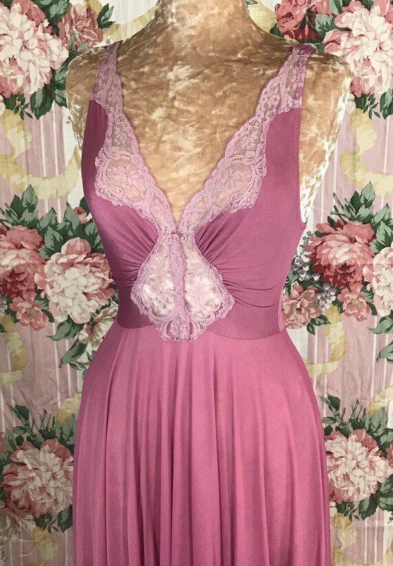 New~Mullberry Mauve Olga Nightgown - image 3