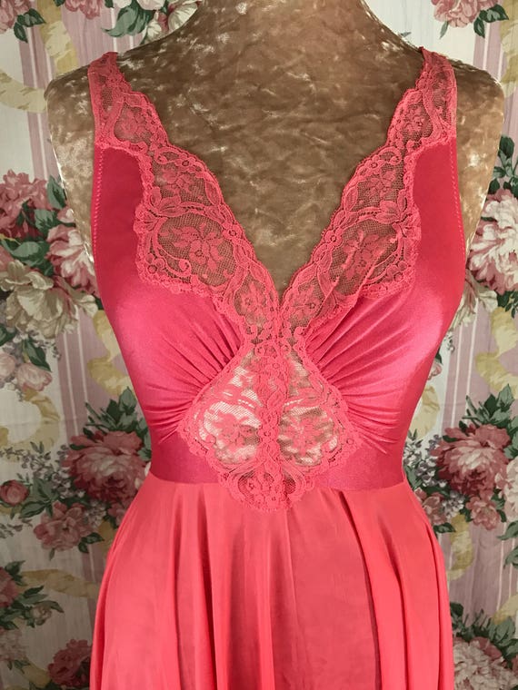 Sale~Rare Coral Olga Peignoir Set - image 5