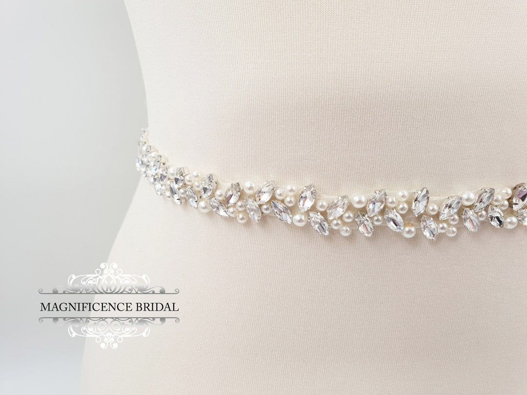 WEZTEZ Rhinestones Bridal Sash Belt with Organza Ribbon Clear Crystal  Wedding Belt Pearl for Bride Dress