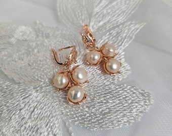 Bridal earrings, blush pearl earrings, rose gold bridal, wedding earrings, dangle earrings, rose gold earrings, pearl drop earrings, MELANIE