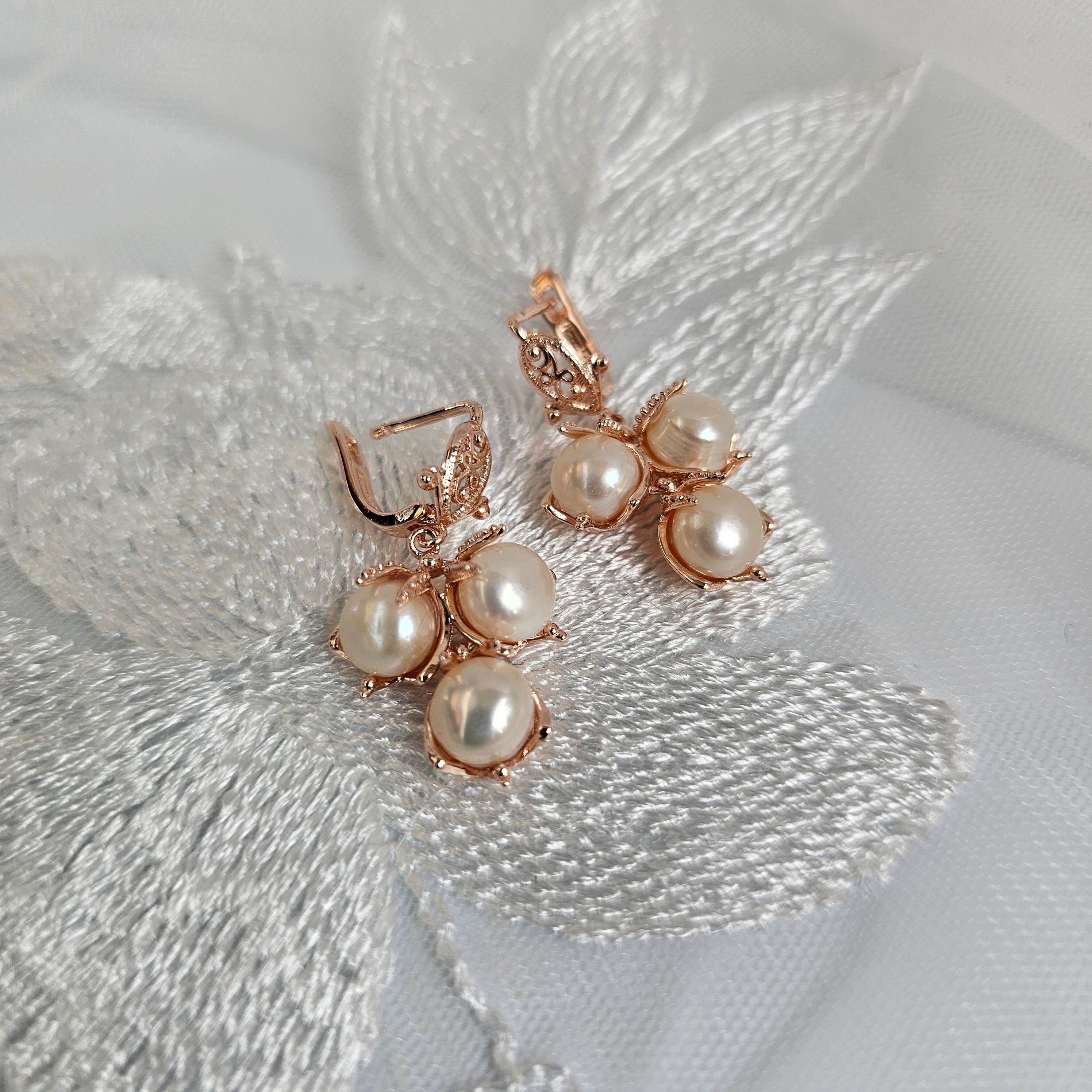 Bridal earrings blush pearl earrings rose gold bridal wedding