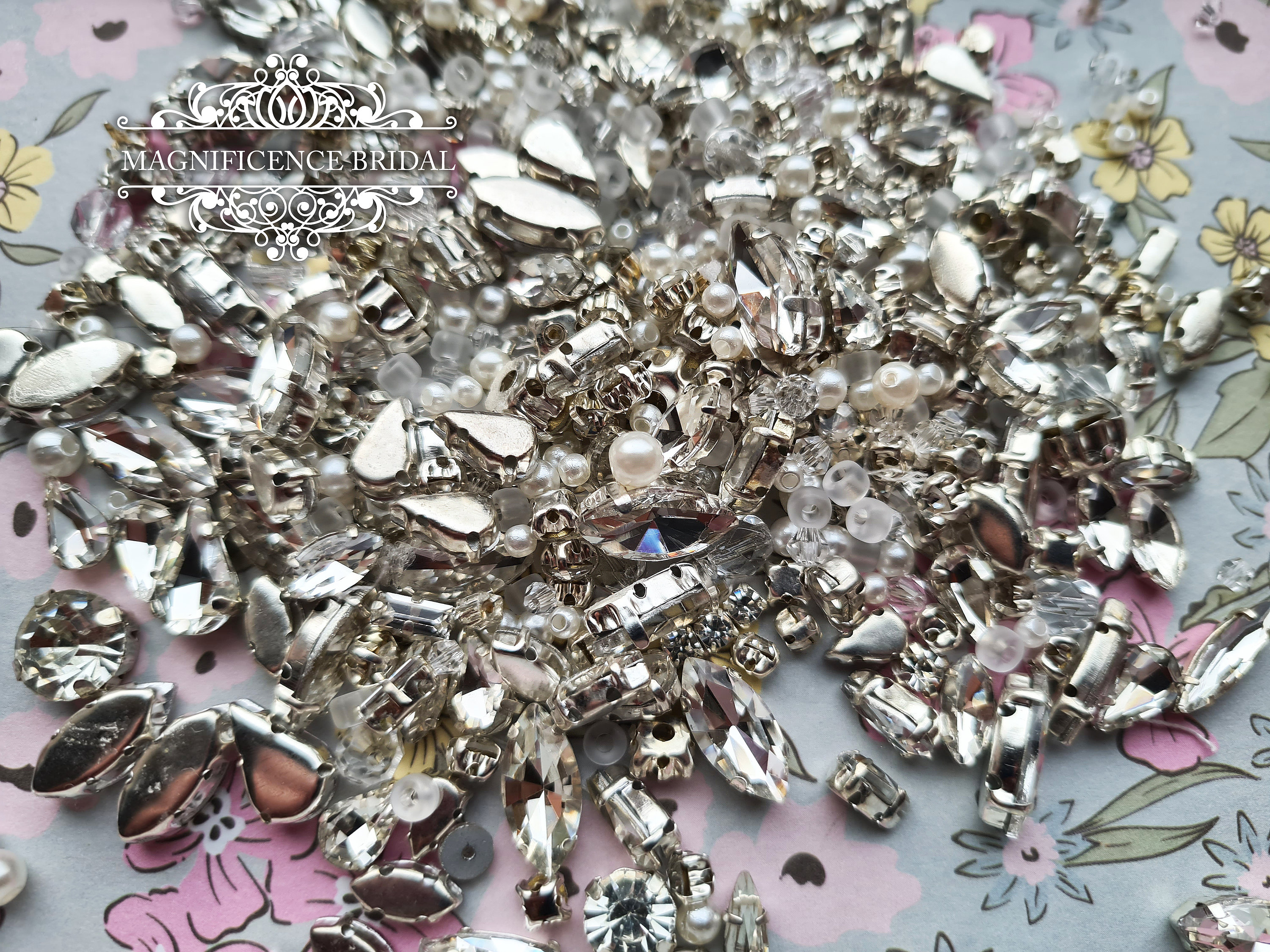  240 Pieces Large Sew on Rhinestones Clear Sew on Glass