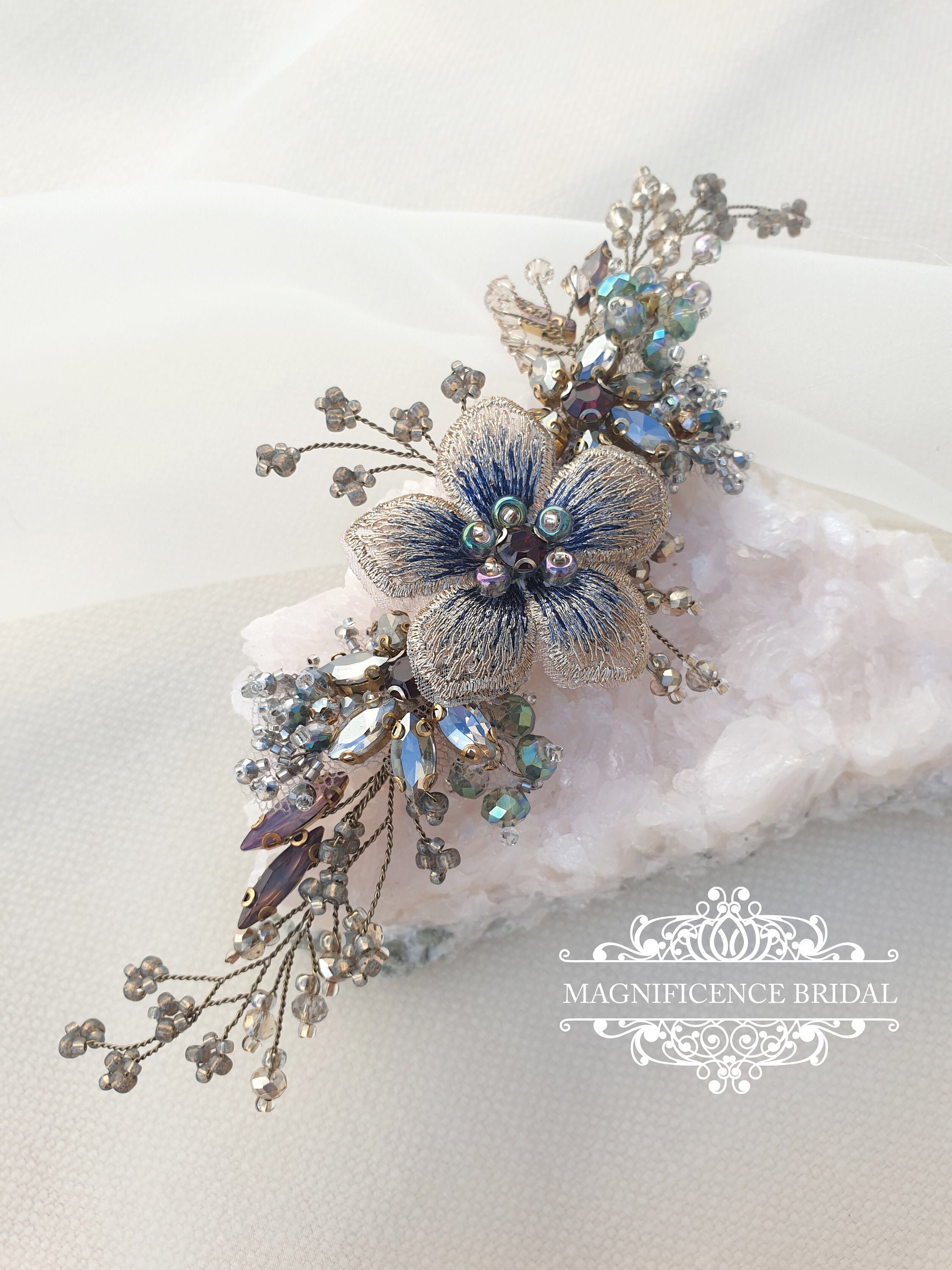 Gold colour 2024 hair accessories