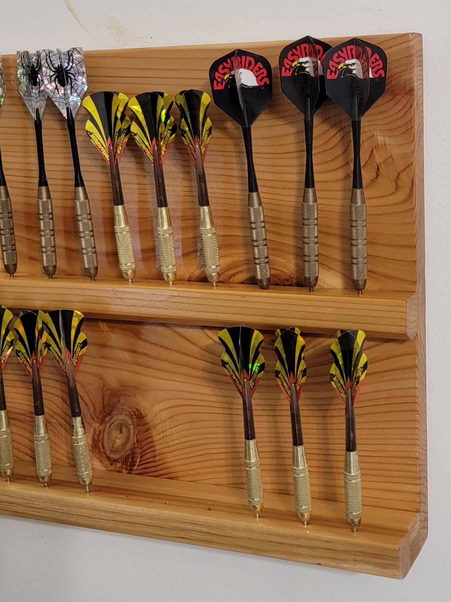 Super Deluxe Custom 60 sixty Dart Display Rack 20 twenty Sets Red Cedar