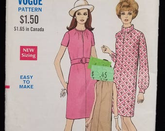 1968 Vogue Pattern 7397 - Misses dress