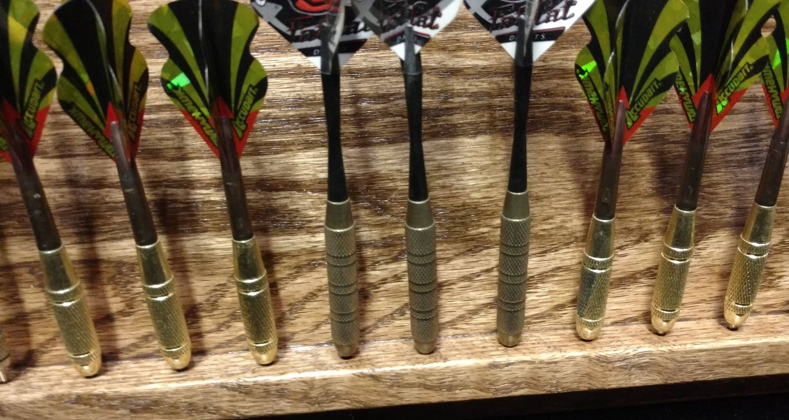 Super Deluxe Custom Dart Display Rack Multiple Styles Light , Medium