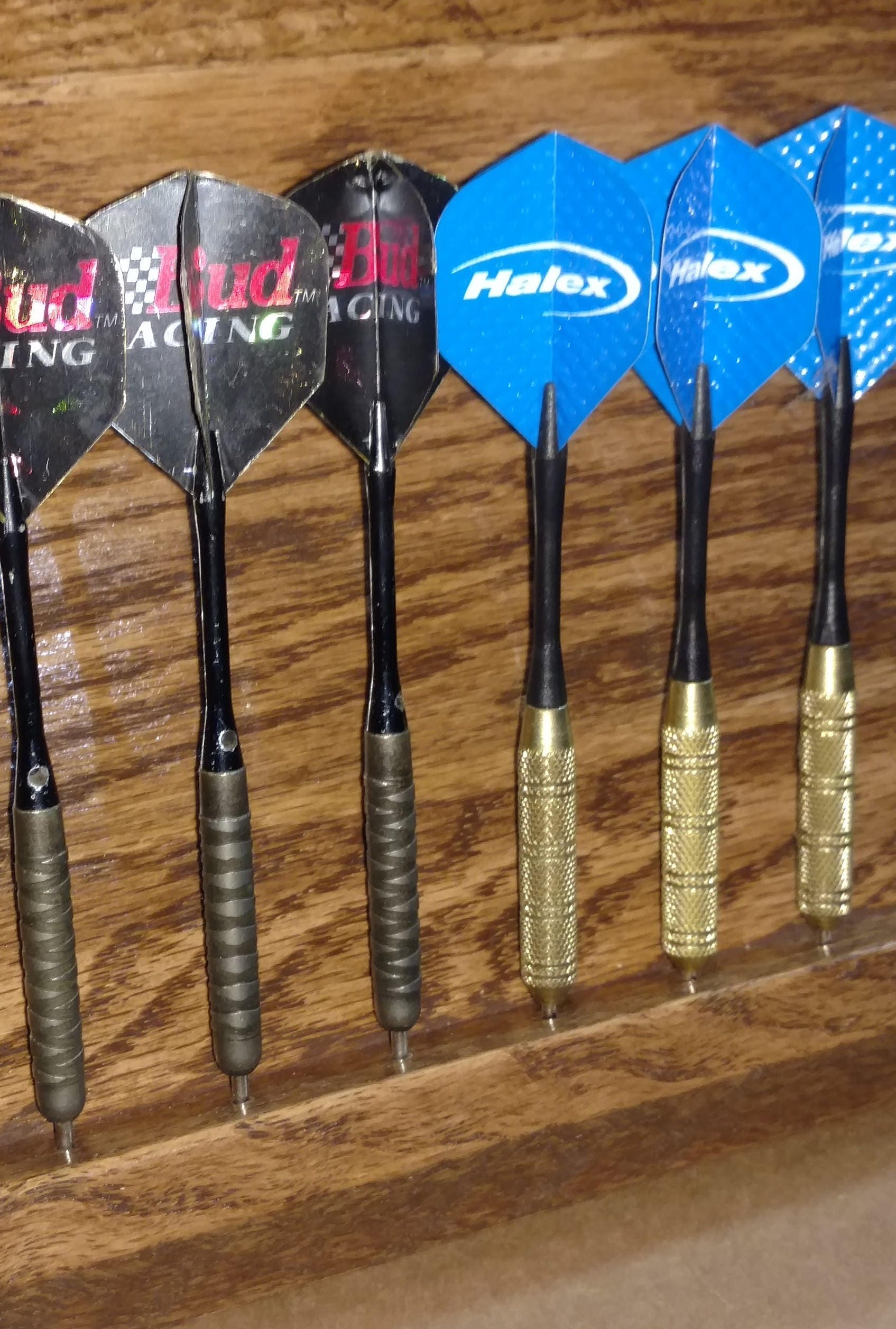 Super Deluxe - Custom dart display rack - Multiple styles! Light , Medium , Dark Oak, Ebony, Clear Coat - FREE Keyholes!!
