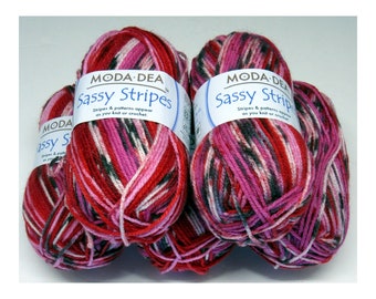 Pink Frosting~Bulky 5~Discontinued Yarn~Crochet~Knitting~GREAT BUY Lot of 12 Skeins~Moda Dea Cutesie Baby Yarn~Color
