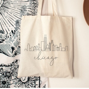 Chicago Cityscape Tote Bag, Chicago Skyline Tote Gift, Durable Tote Bag, Chicago Souvenir Gift, Durable Canvas Bag, Ecofriendly Cotton