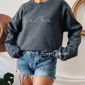 Ocean Wave Sweatshirt, Wave Sweater, Beach Sweatshirt, Simple Wave Shirt, Aesthetic Sweater