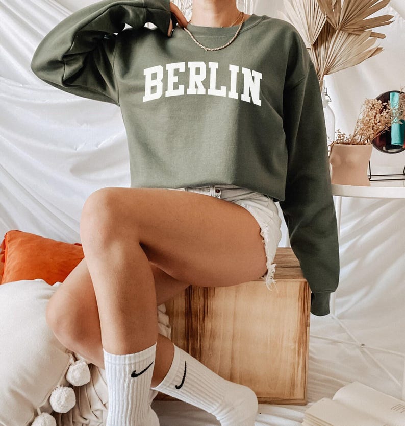 Berlin Sweatshirt, Germany Sweatshirt, Berlin Shirt Souvenir, Berlin Gift, Germany Souvenir, Berlin Crewneck Sweater image 3