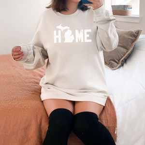 Michigan Home Sweatshirt, Michigan Sweatshirt, Michigan Moving Gift, Michigan Gifts, Michigan State Crewneck Sweater