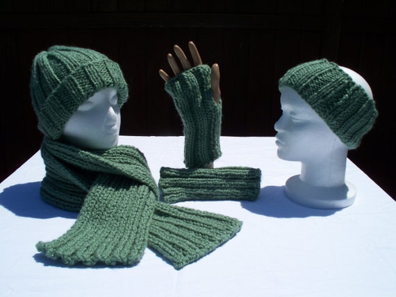 Chunky Hand Knit Green Hat, Scarf, Fingerless Gloves Mittens and