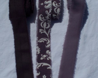 Hand Torn Purple Fabric Strips: Rag Rug Weaving, Amish Knotting