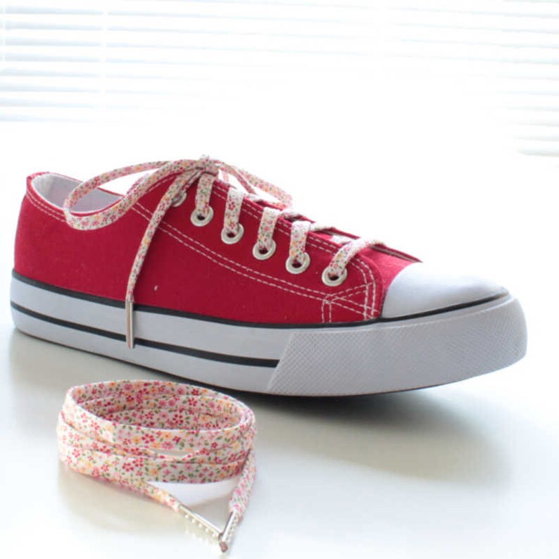 floral shoe laces