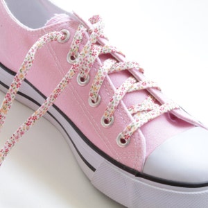 Shoelaces White With Tiny Pink Flowers Floral Shoe Laces, Bright, Funky ...