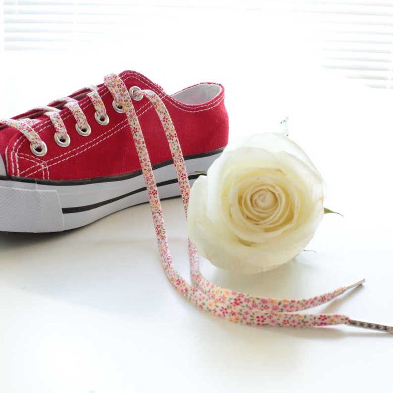 Shoelaces White with tiny pink flowers Floral Shoe laces | Etsy