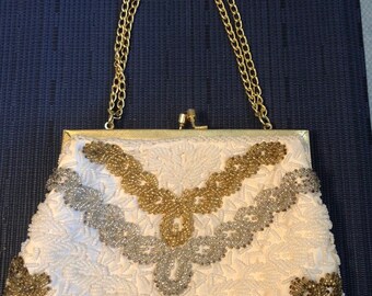 Vintage La Regale, Hand  Beaded Evening Bag, made in Hong Kong, Kiss Clasp, gold strap, bridal