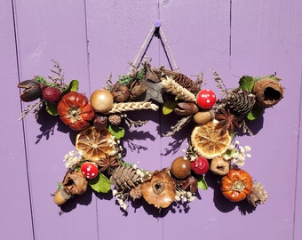 Triple Moon Wreath, Flower Door Hanger, Wiccan Wall Hanging, Whimsical Home Decor, Druid Star Ornament, Witches Decoration, Pagan Goddess
