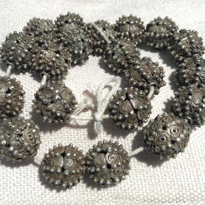 20 piece Mauritanian antique silver beads- tribal beads- silver beads -antique beads-old beads - Sahara beads - craft supplies- Ethnic beads