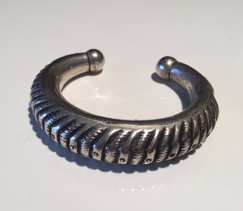 Berber bracelet Tribal bracelet Vintage Rajasthani silver bracelet Tuareg bracelet Turkmen bracelet Kochi bracelet antique bracelet