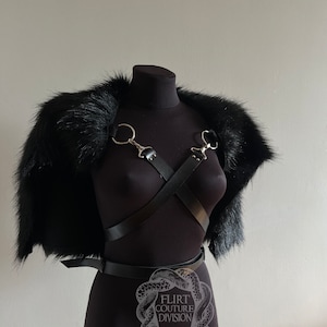 Black Fake Fur Cape Leather Belts, Fur Shoulder Drape, Ecofriendly Fur Collar Belts, Witch, Viking, Fur Shoulder Pelt, Shaman Fur Collar