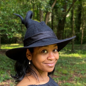 Witch Hat in Solid Black with Curly Point  - Hand Felted Merino Wool