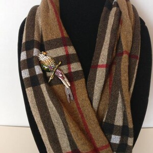 SALE..Fashion design Infinity Scarf