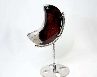 Top-quality agate, polished as a moon on a metal stand, no. 3