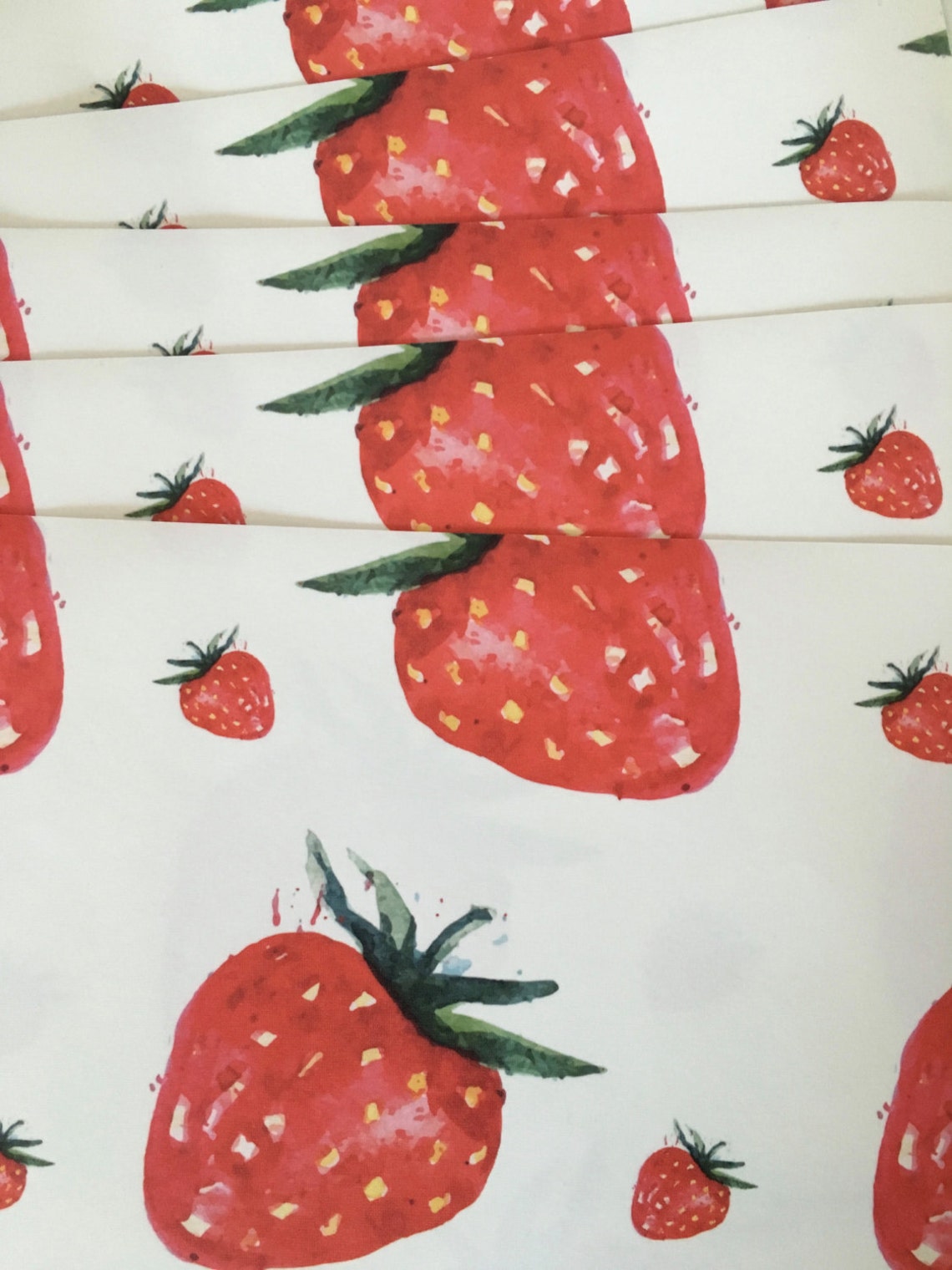 Removable Wallpaper Peel and Stick Wallpaper Strawberry - Etsy