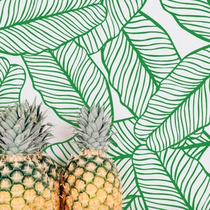 Removable Wallpaper, Peel and stick wallpaper, tropical wallpaper, green wallpaper, nursery wallpaper, nursery decor, Self adhesive