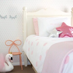 Removable Wallpaper, Peel and stick wallpaper, geometric wallpaper, pink wallpaper dots, nursery wallpaper, nursery decor, Self adhesive