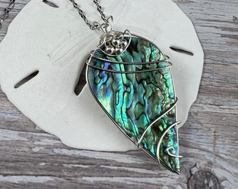 Wire Wrapped Abalone Shell Necklace, Shell on Chain, Abalone Charm Necklace, paua shell necklace