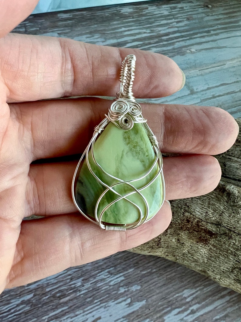 Wire Wrapped Green Serpentine Necklace, NewJade Necklace, Green Gemstone image 6