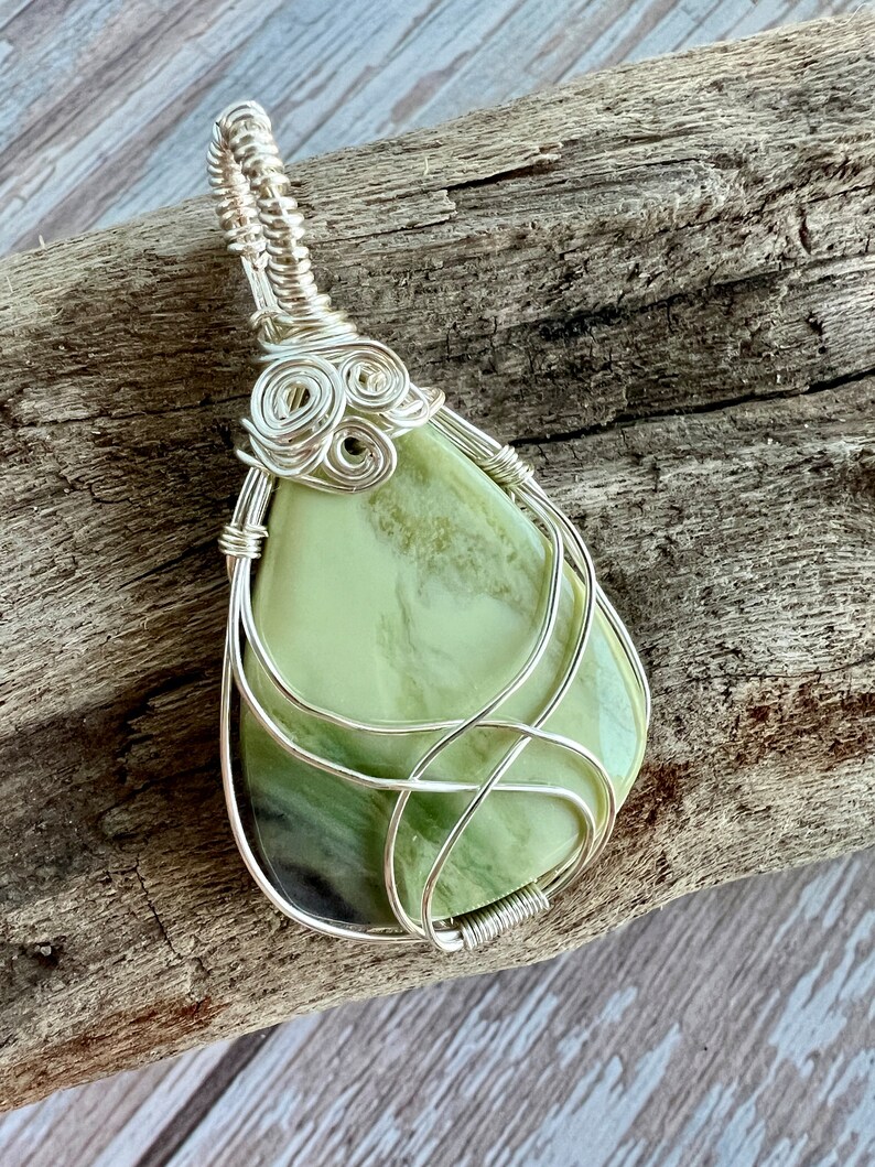 Wire Wrapped Green Serpentine Necklace, NewJade Necklace, Green Gemstone image 5