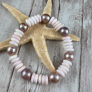 Queen Conch Shell and Pink Pearl Stretch Bracelet, Coastal Jewelry