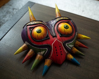 The Legend of Zelda: Majoras Maske Woodlike- Wearable Mask Replica