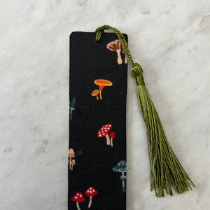 Mushroom bookmark, wood/fabric bookmark, bookmark, mushrooms