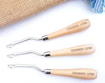 Wooden Handle Latch Hook Tool: Rag Rug Making, Peg Loom Weaving