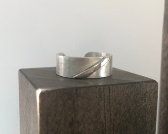 Anillo de puño de plata esterlina cepillada, 1/4" de ancho