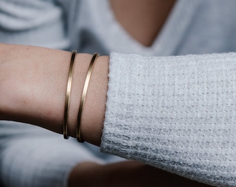 DOS brazaletes cuadrados, Juego de brazaletes, latón macizo